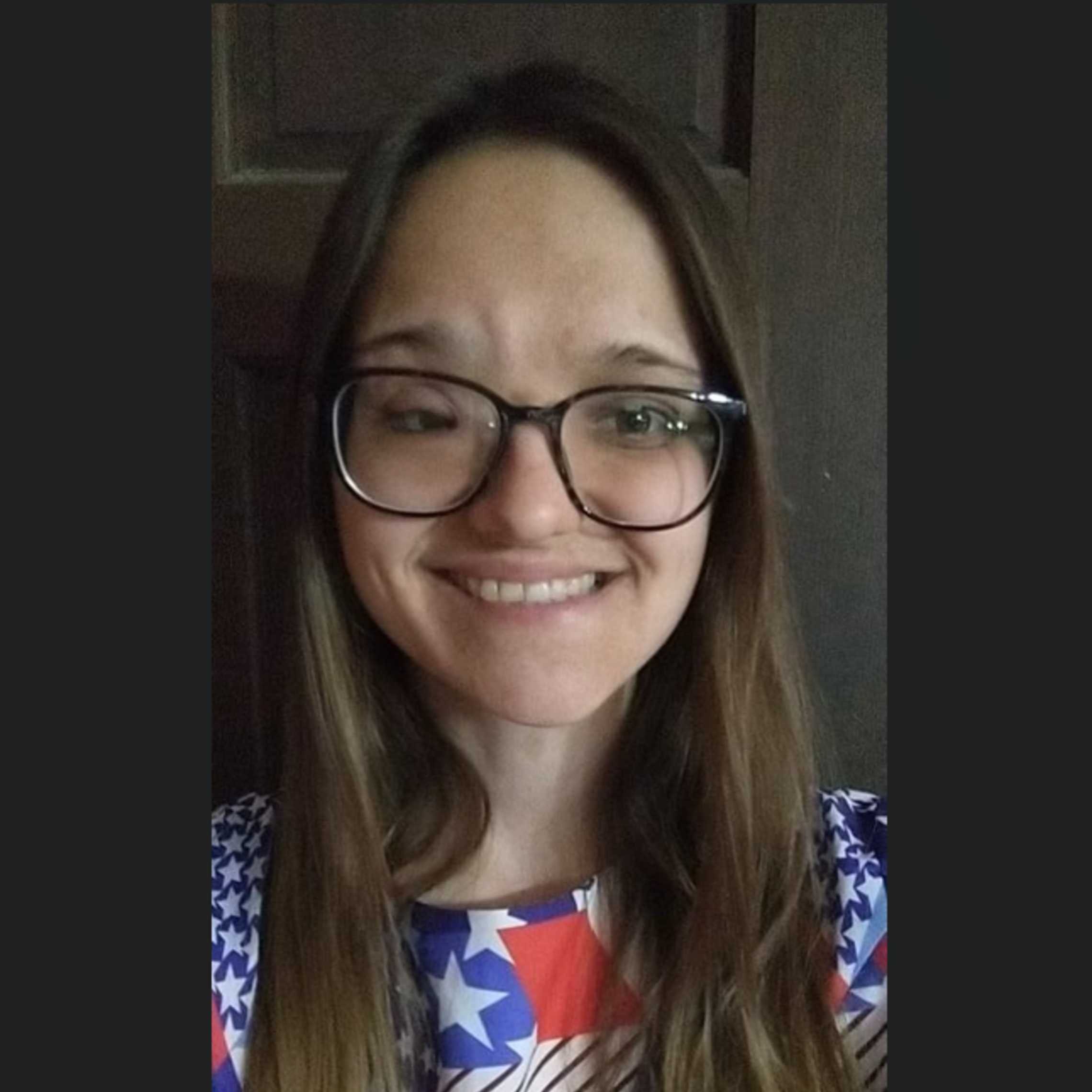 INTERN Dana